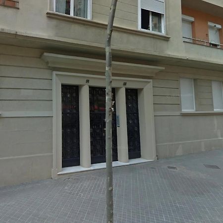 Sagrada Familia Secret Apartment Барселона Экстерьер фото